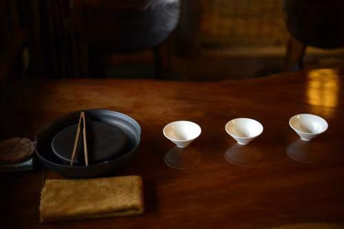 如何理解喝茶和品茶？