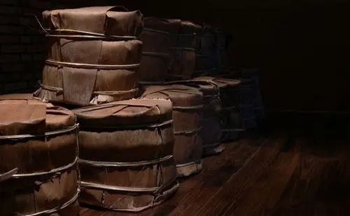 恐怖的普洱老茶翻新“技術(shù)倉”？