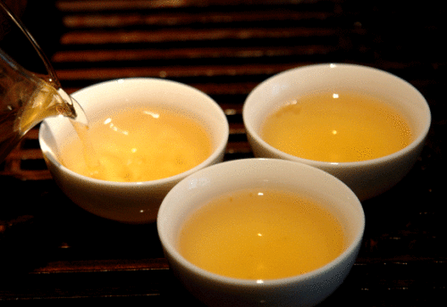 普洱茶的湯色為何是這樣的？