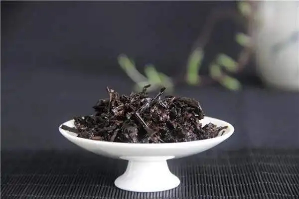 判斷普洱茶是不是好料，只看一個地方！