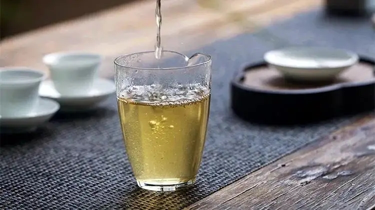 茶湯中的“泡泡”究竟是什么？