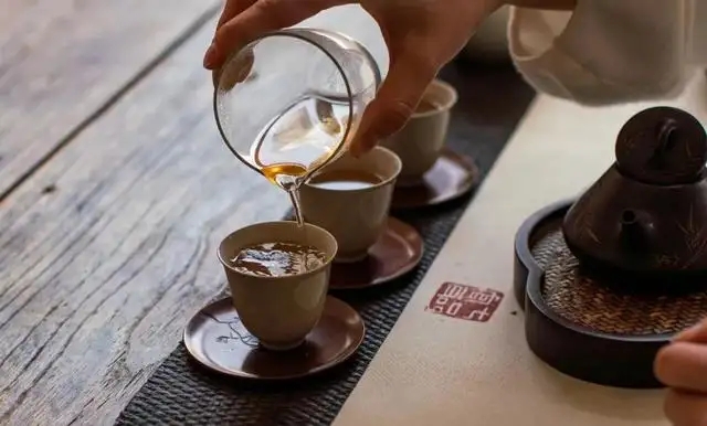 在家喝茶，或許才是我們對(duì)抗疫情的貢獻(xiàn)